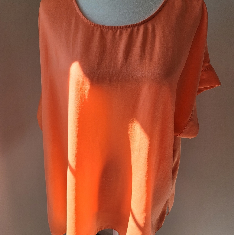 Worthington short-sleeved blouse